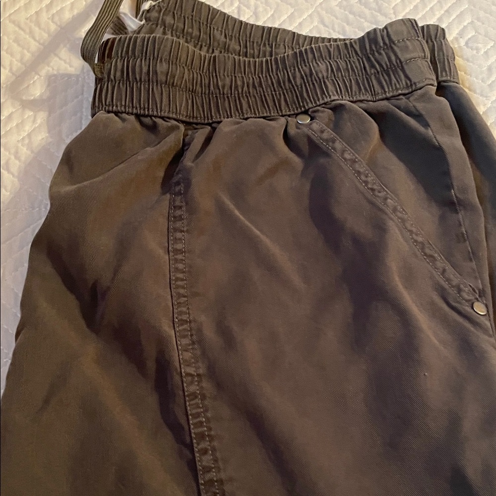 Nicole Miller Olive Drawstring Jogger Pants - Picture 6 of 6